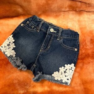 Girls Jordache Denim & Lace Jean Shorts Size Toddler 5T